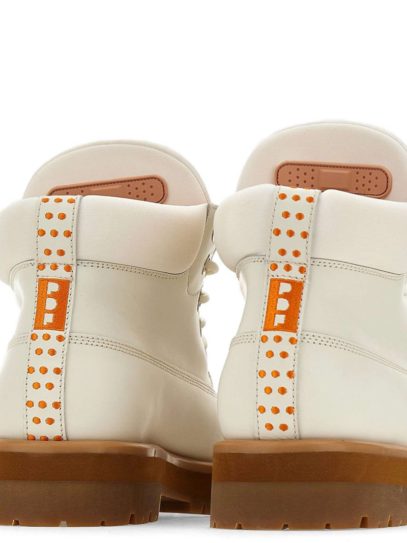 Strada boots 6