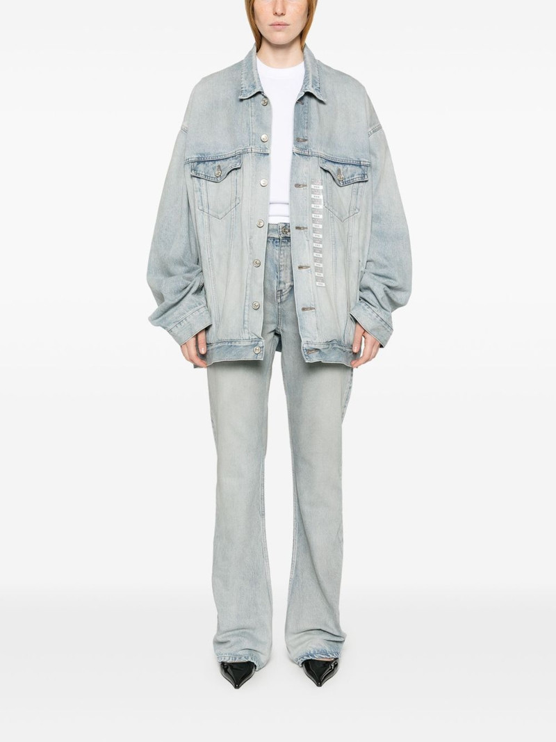 distressed jeans 3