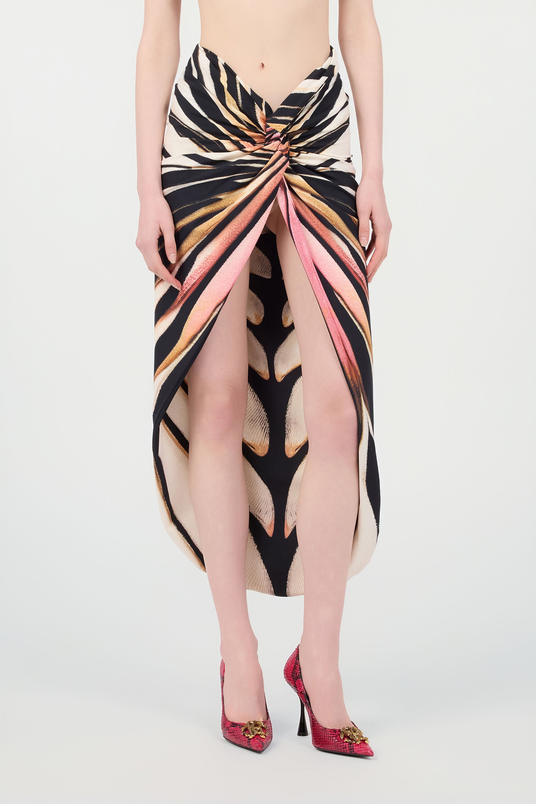 Sarong With Ray Of Pink Print - 3