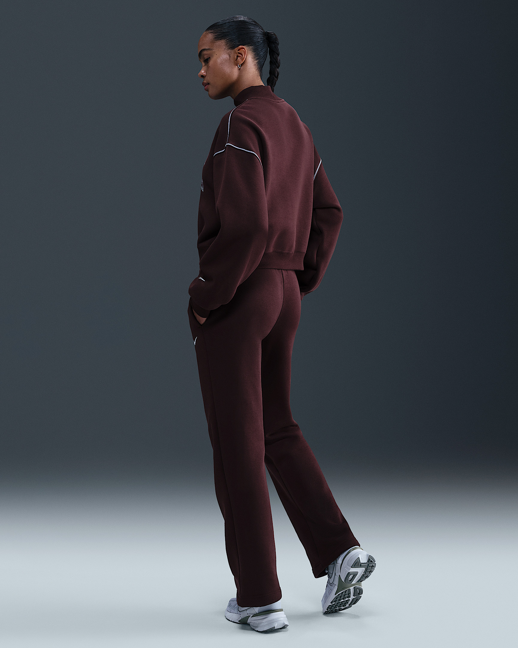 Nike Sportswear Phoenix Fleece Women's Mid-Rise Open-Hem Pants - 4