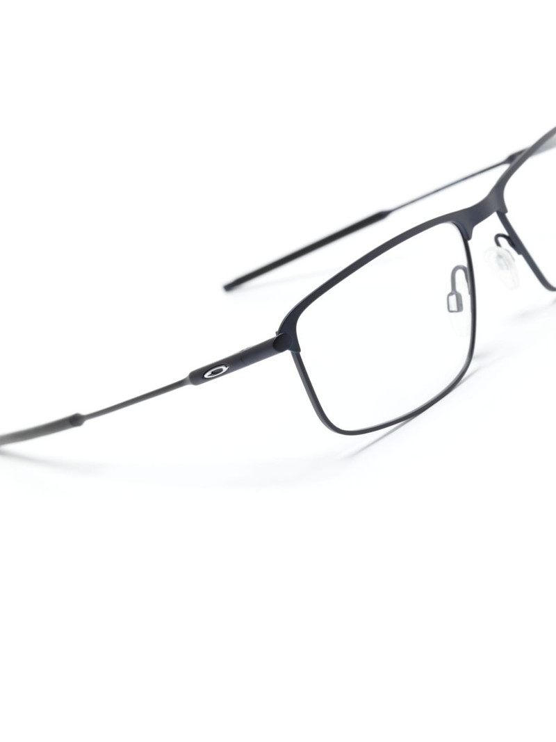 rectangle-frame glasses 3