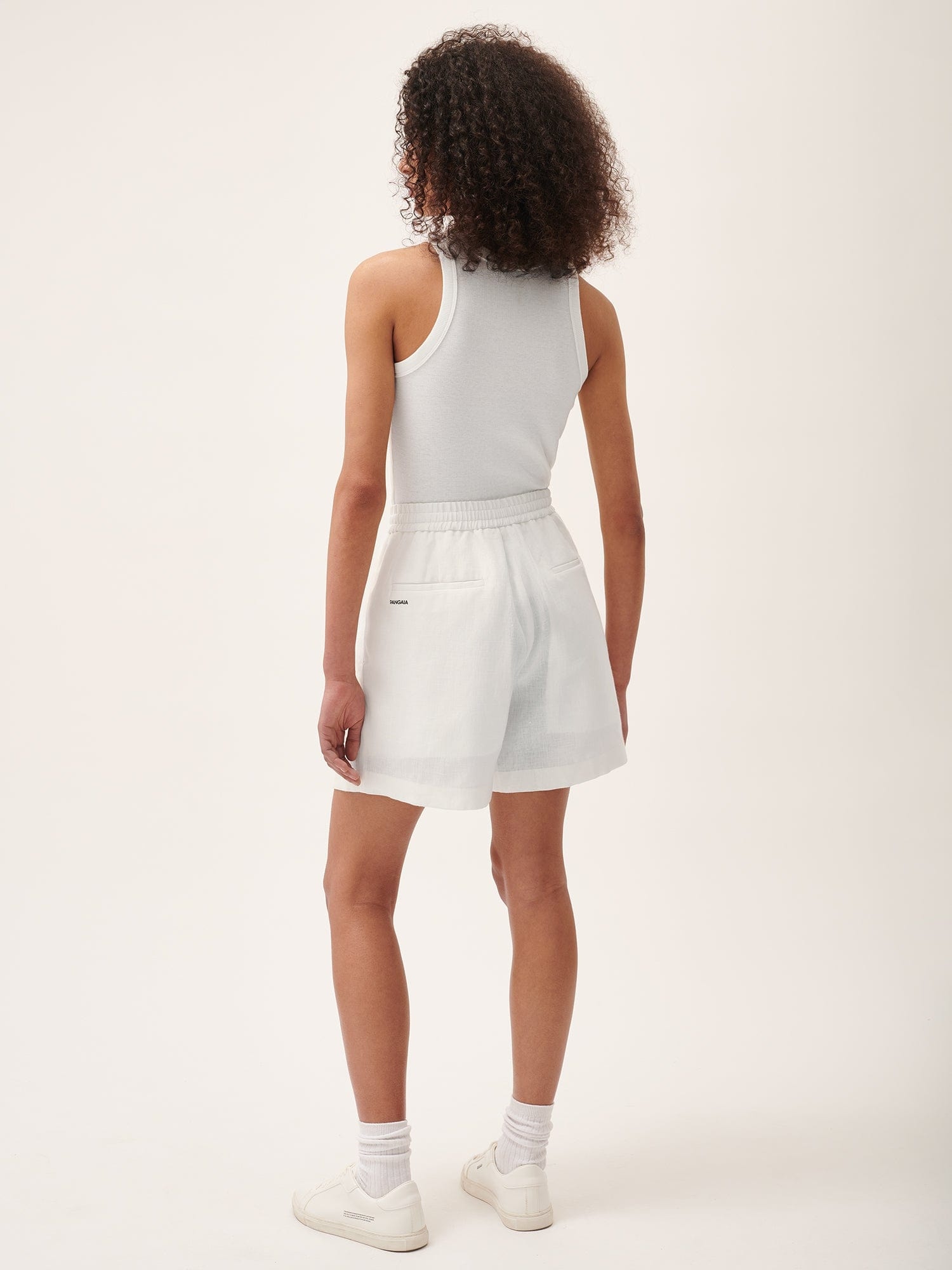 Womens DNA Aloe Linen Mid Length Shorts - Off-White - 3