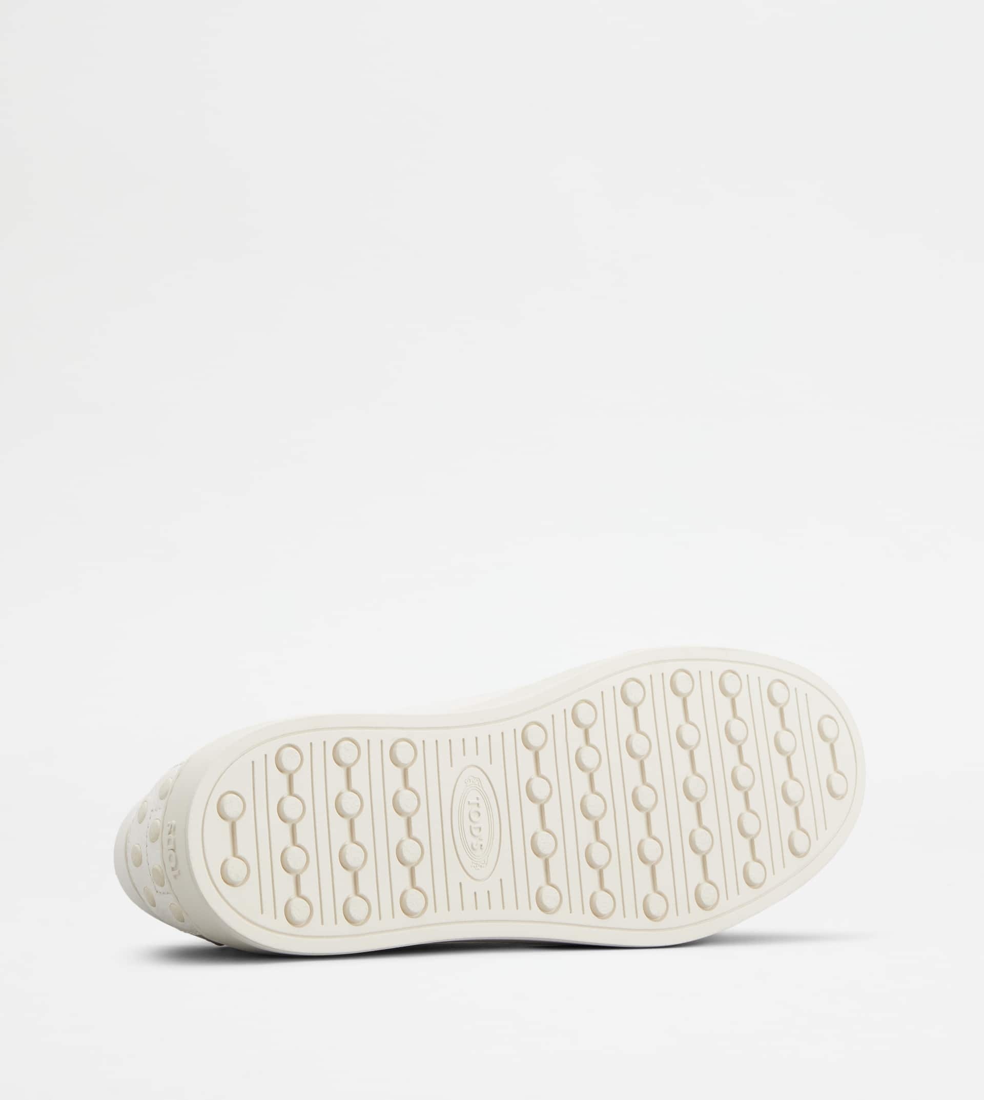 SNEAKERS IN LEATHER - WHITE - 4