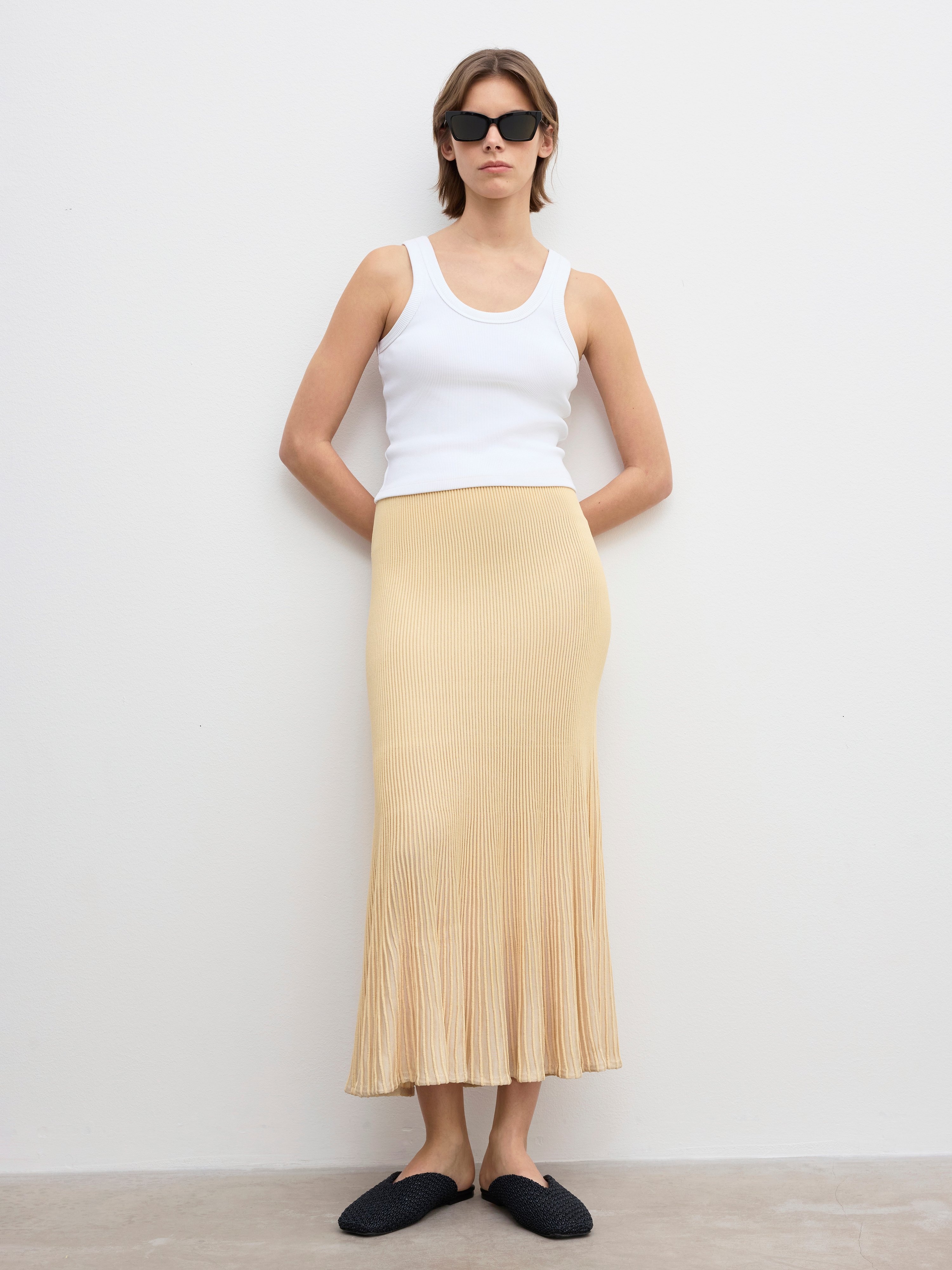 Knitted flared skirt - 2