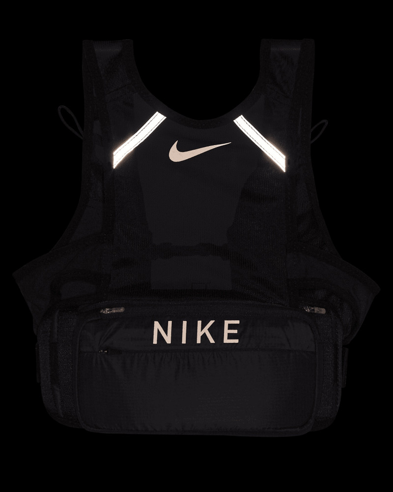 Nike Transform Packable Running Vest 8