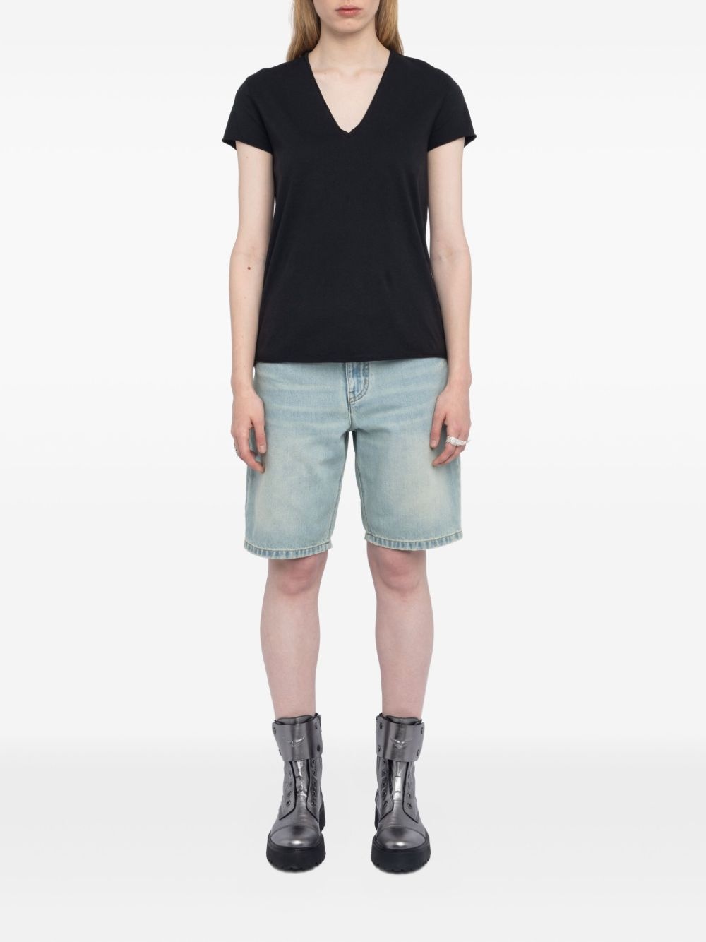 v-neck logo t-shirt - 2
