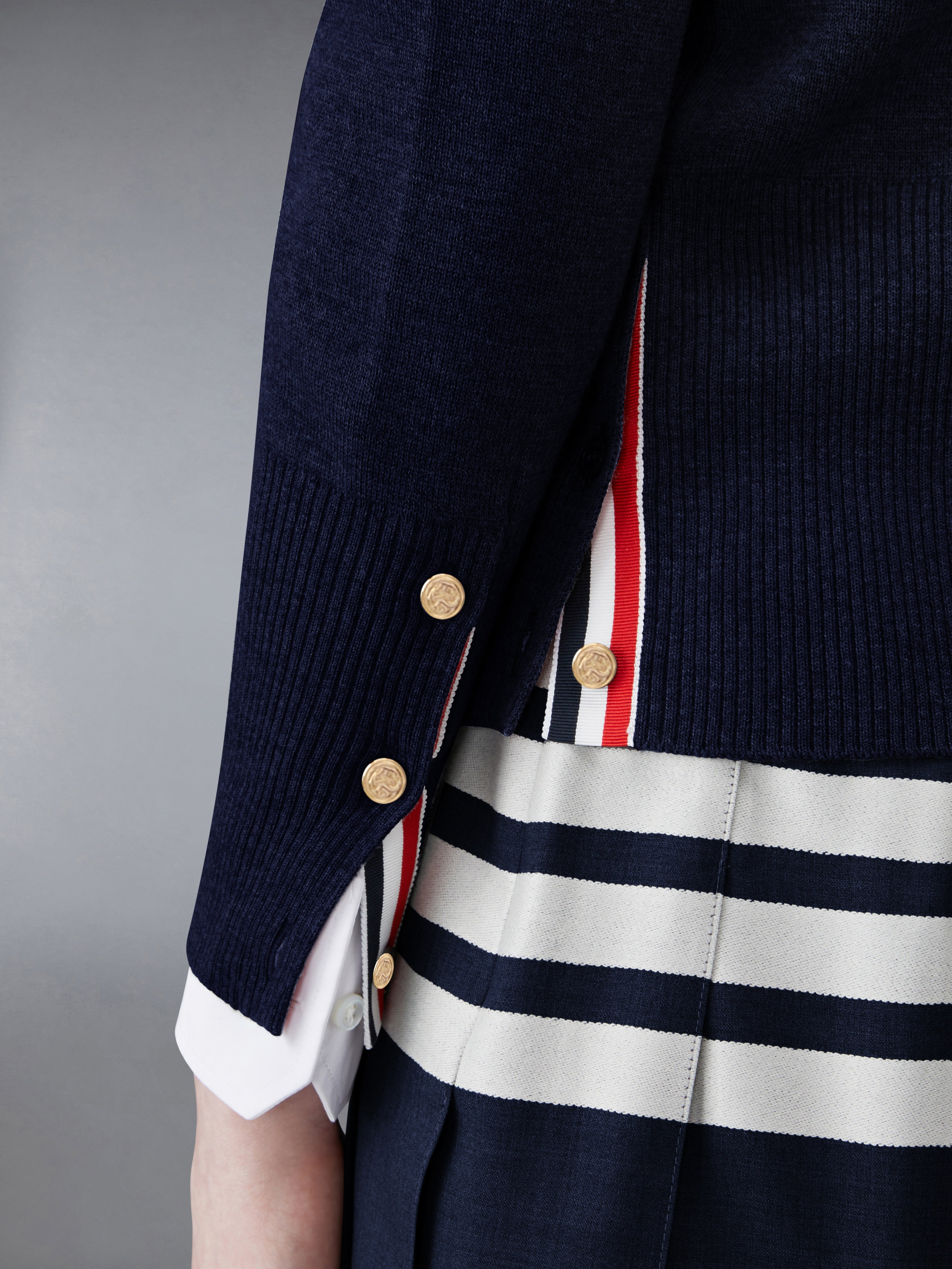 Navy Milano Stitch Fine Merino Wool 4-bar Classic V-neck Cardigan - 5