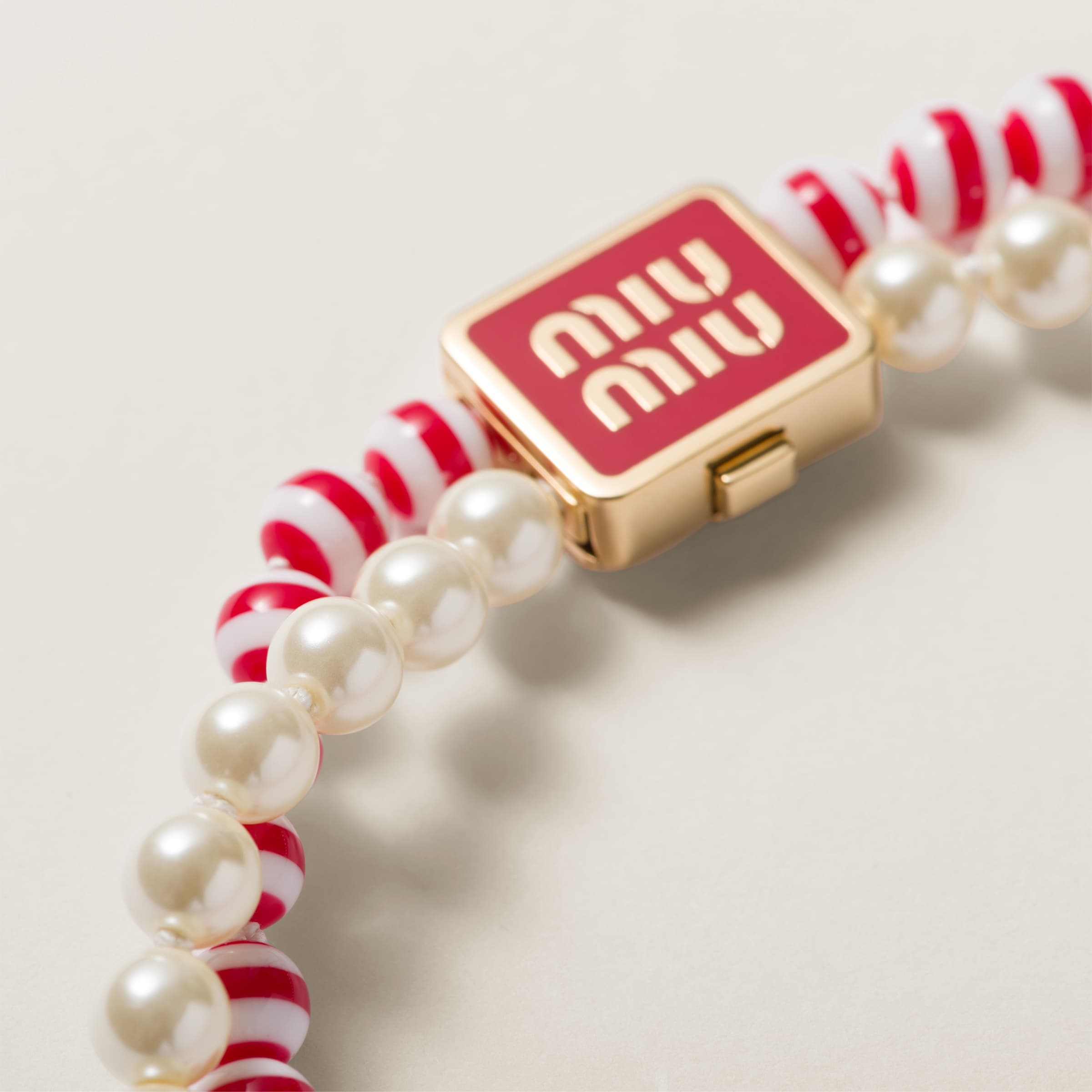 Metal and synthetic pearl choker - 3