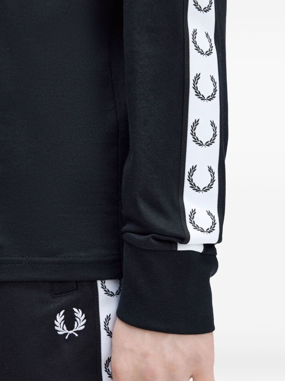 long-sleeve T-shirt - 5