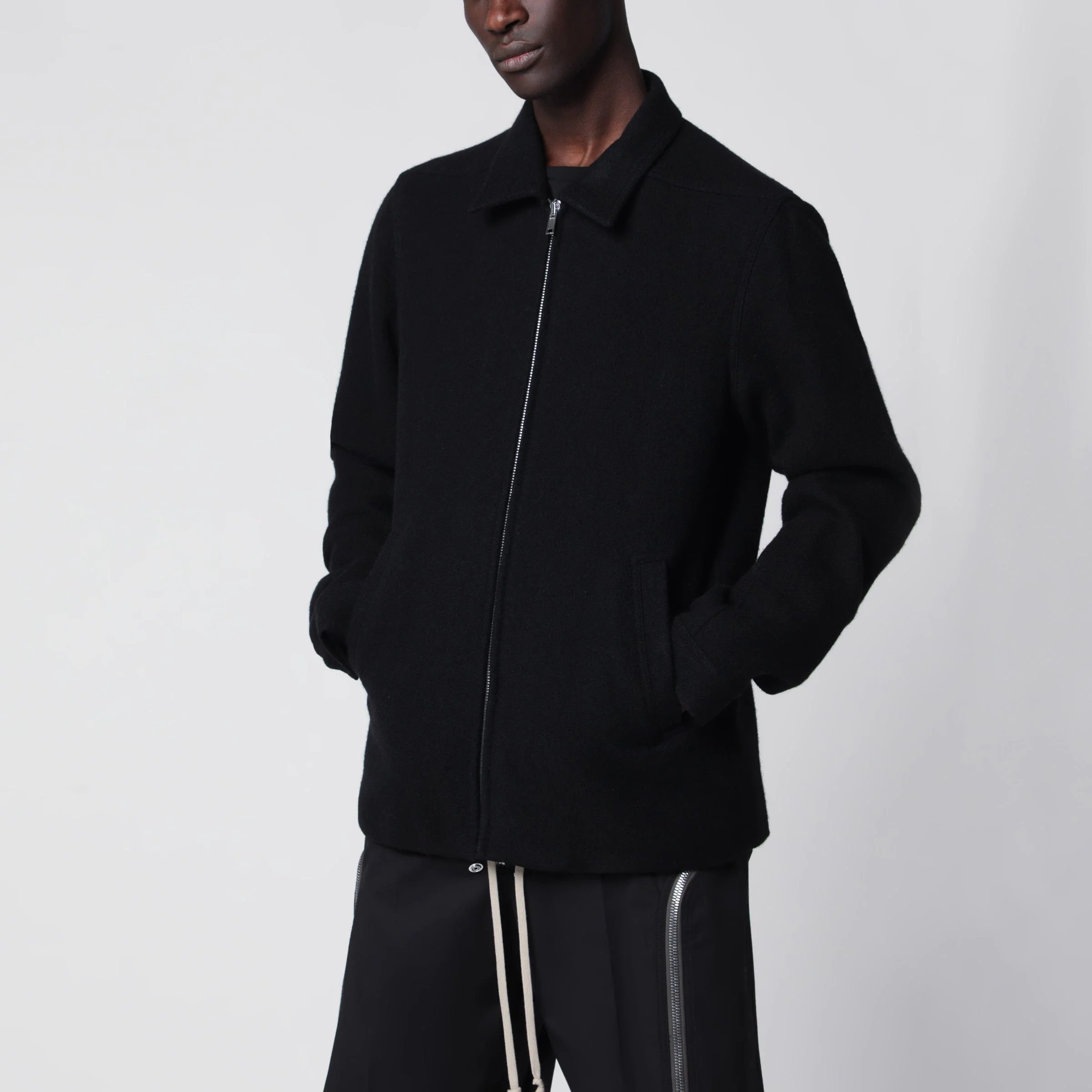 Black wool zip-up jacket - 1