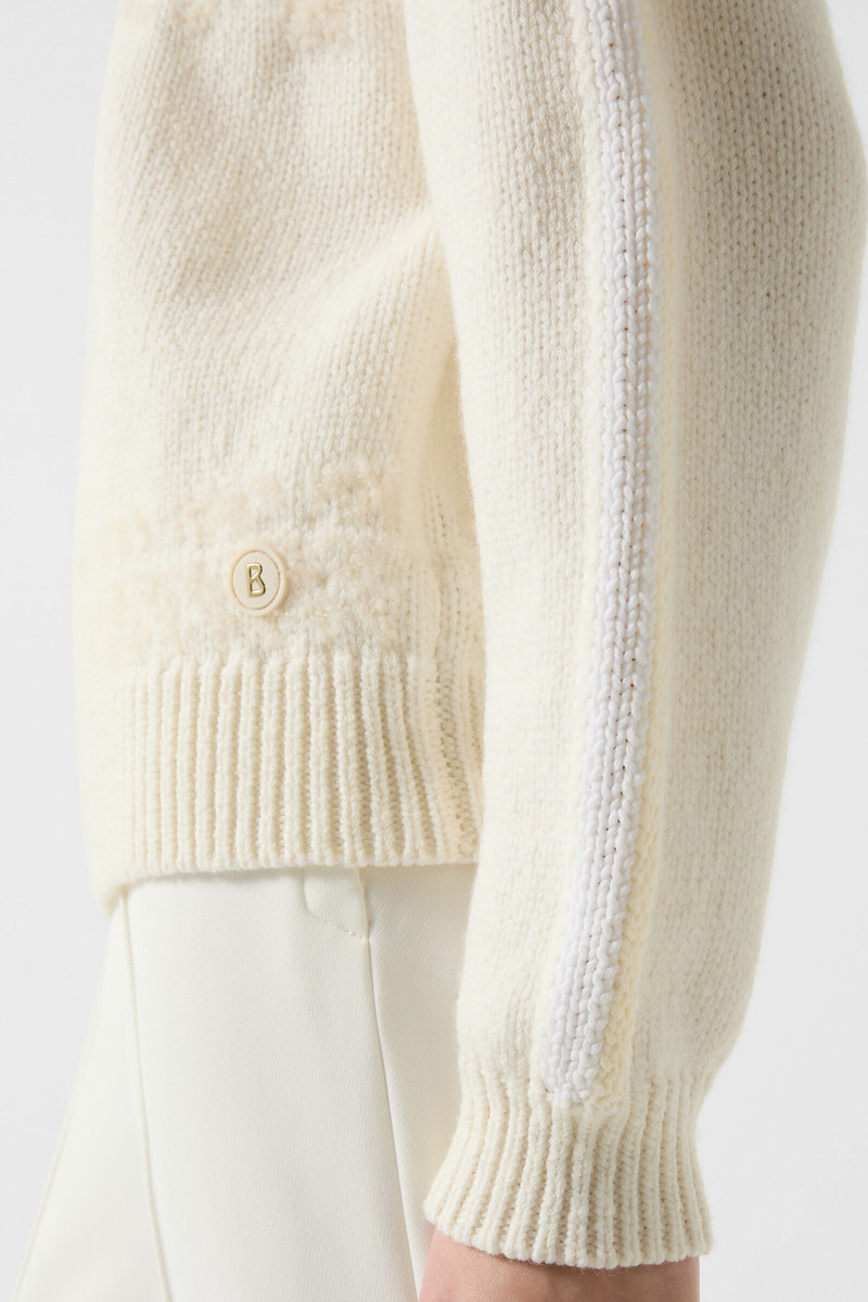 Elana Half-zippered sweater in Off-white 4