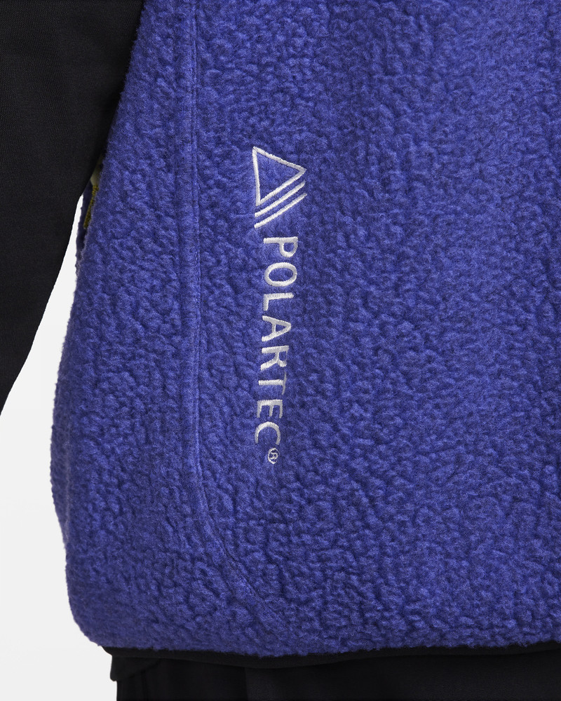 Nike ACG "Arctic Wolf" Men's Vest 7