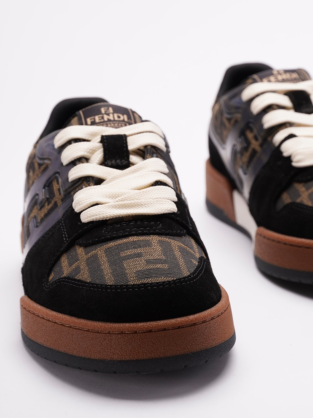 FENDI `Match Cross` Low-Top Sneakers | spinnaker | REVERSIBLE