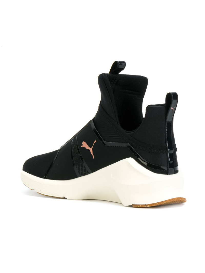 190347BLACK/WHISPER WHITE 3