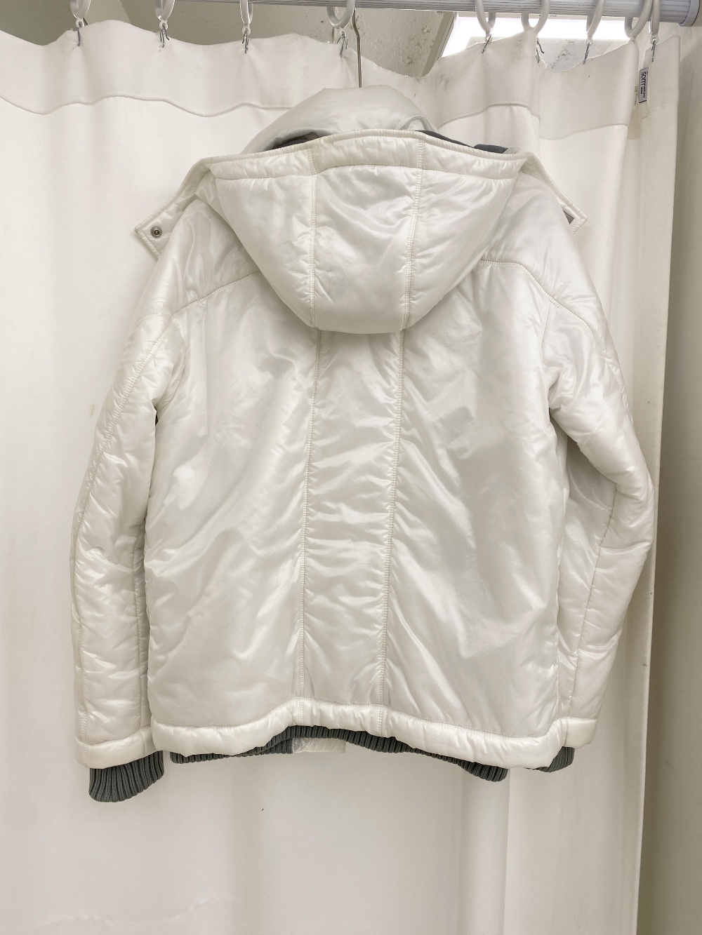Chanel Sport 2003 A Season White Padding - 31