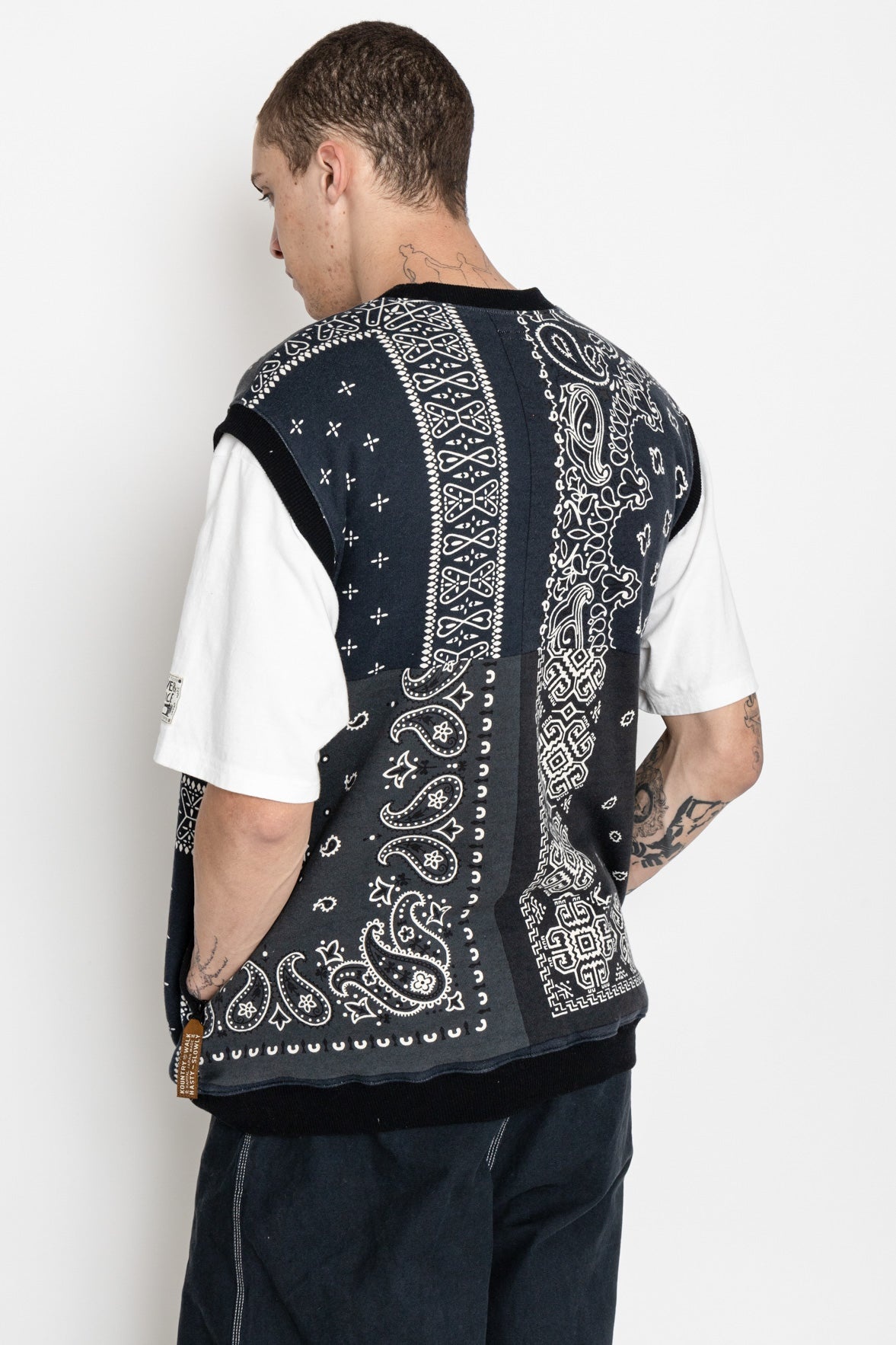 30/-SWT Knit Bandanna BIG Vest - Black - 4