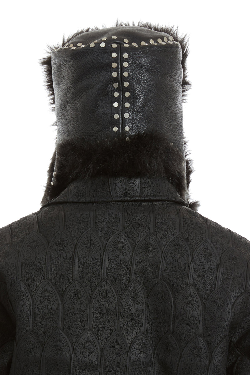 STUDDED TRAPPER 6