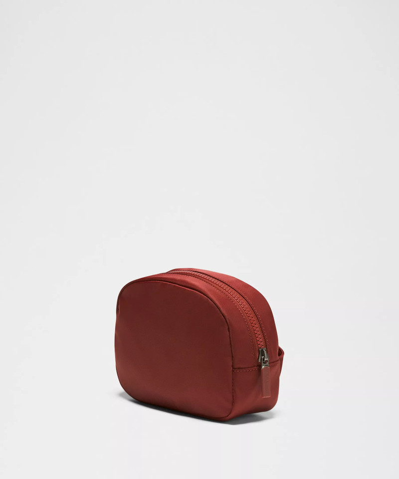 lululemon City Essentials Pouch *Mini 2L outlook