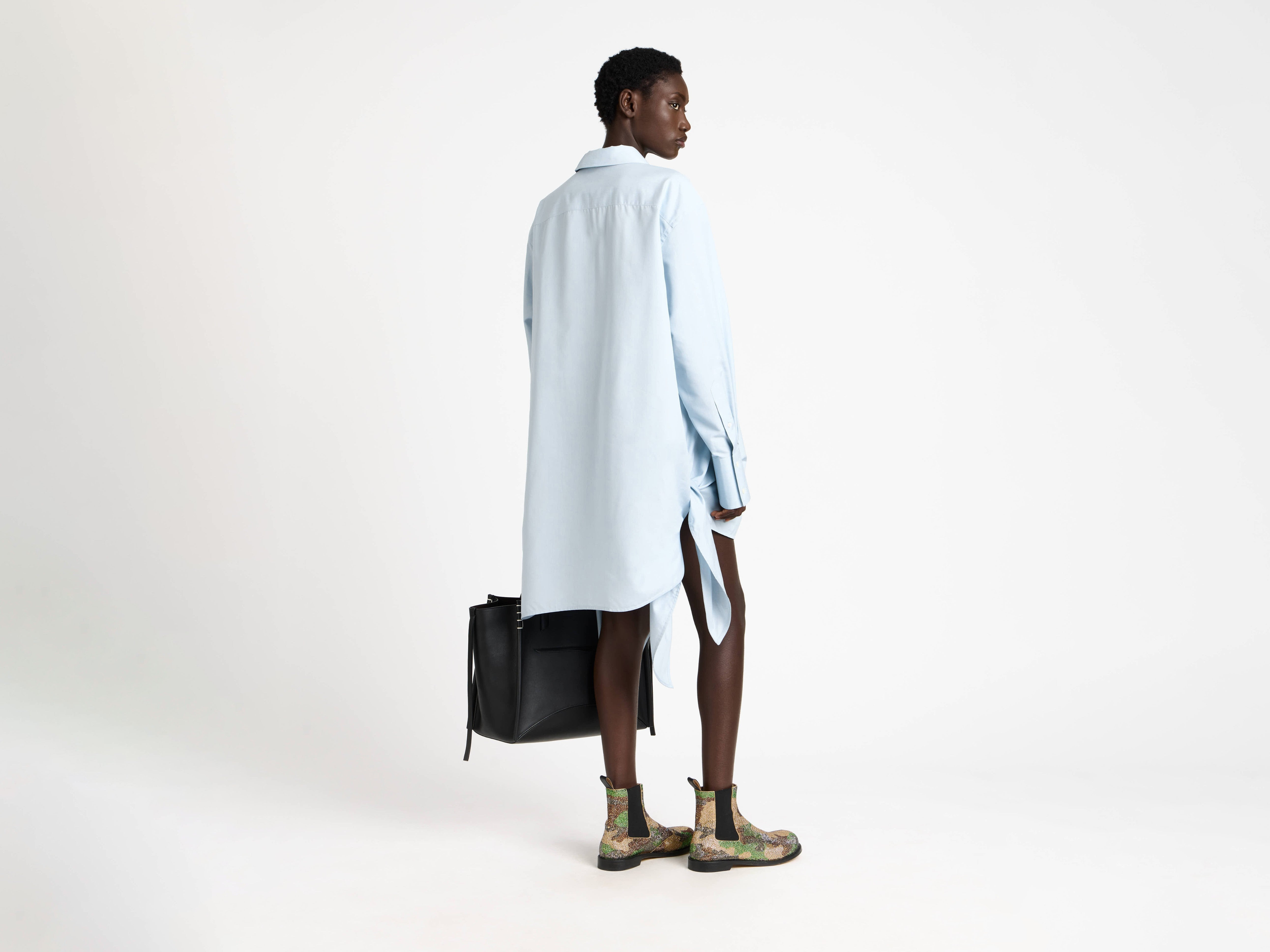 KNOTTED DETAIL SILK SHIRT DRESS IN POWDER BLUE - 4