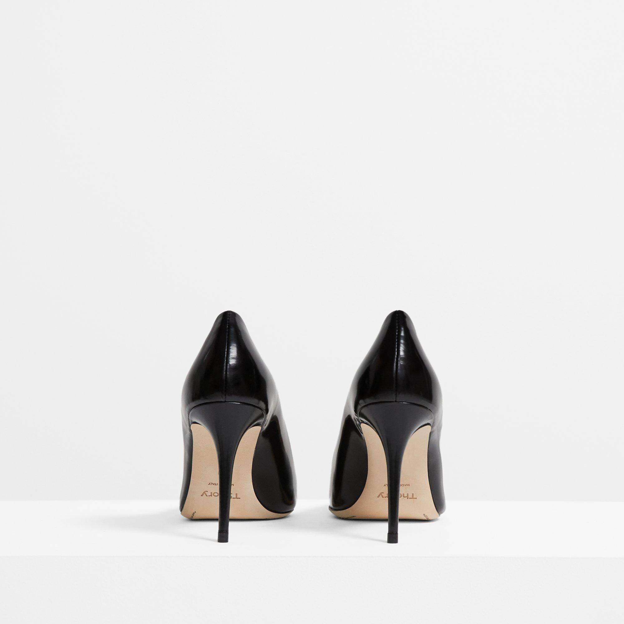 City Pump in Brushed Leather - 5