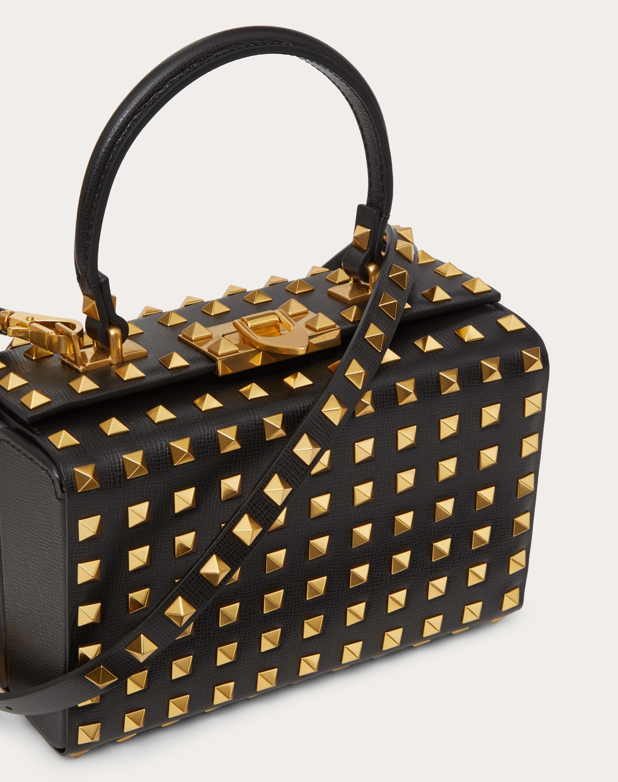 ROCKSTUD GRAINY CALFSKIN BOX BAG WITH ALL-OVER STUDS - 5