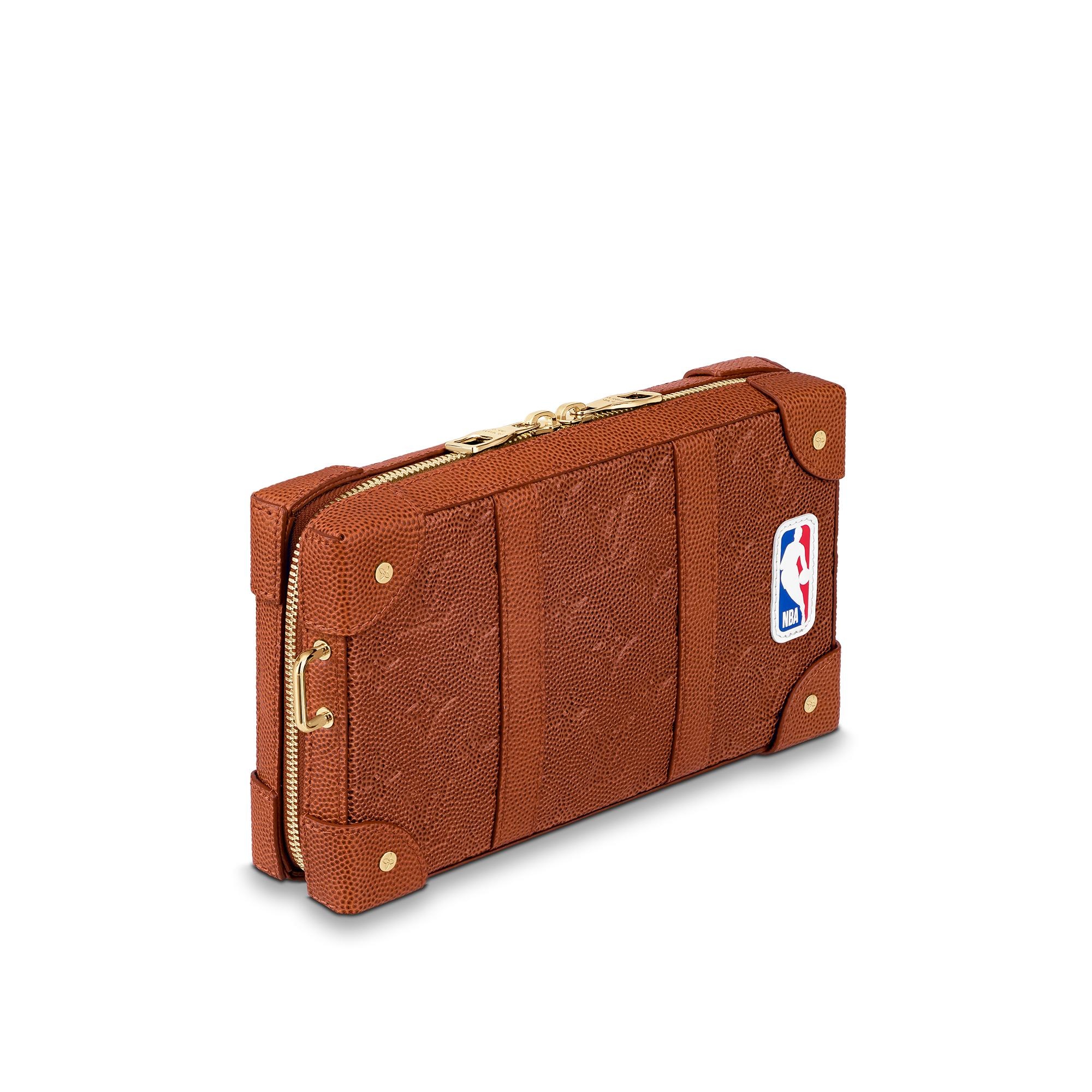 LVxNBA Soft Trunk Wearable Wallet - 3