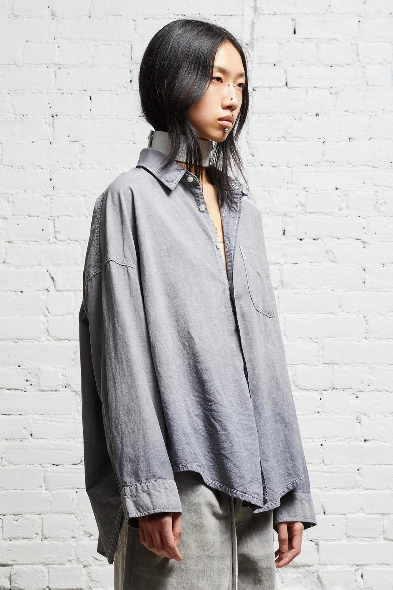LONG SLEEVE BUTTON-UP - BLACK CHAMBRAY - 3
