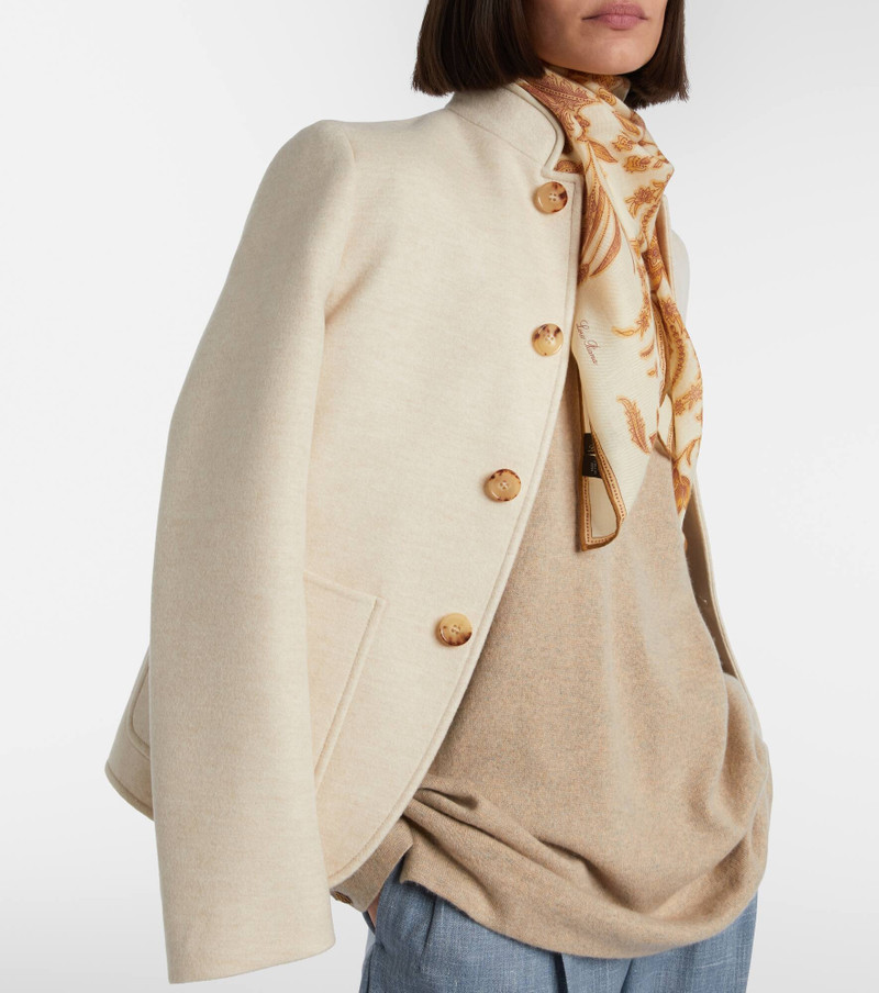 Loro Piana Cashmere and silk scarf outlook