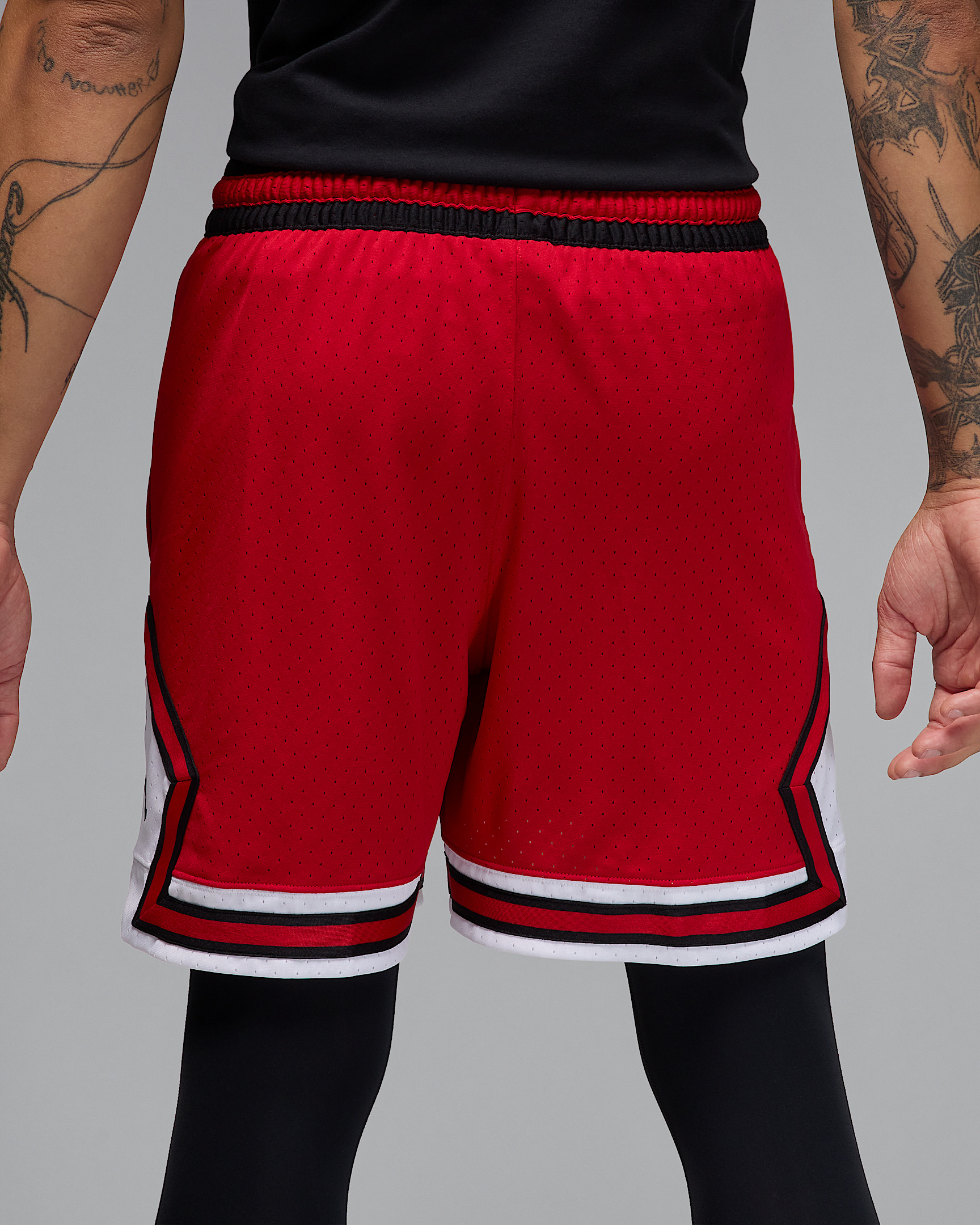 Jordan Sport Men's Dri-FIT Mesh Diamond Shorts - 3