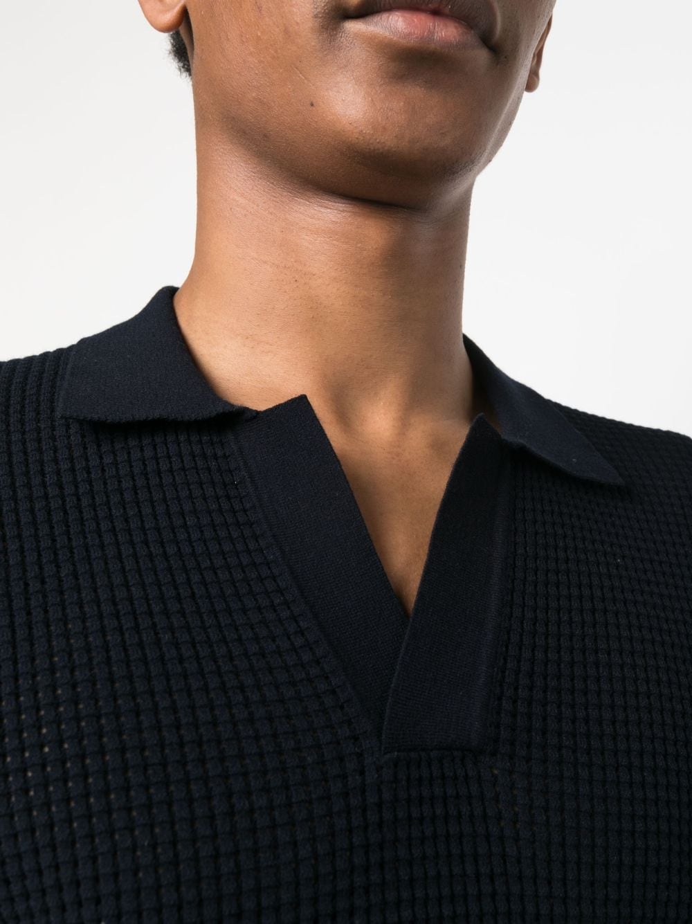 V-neck polo shirt - 5