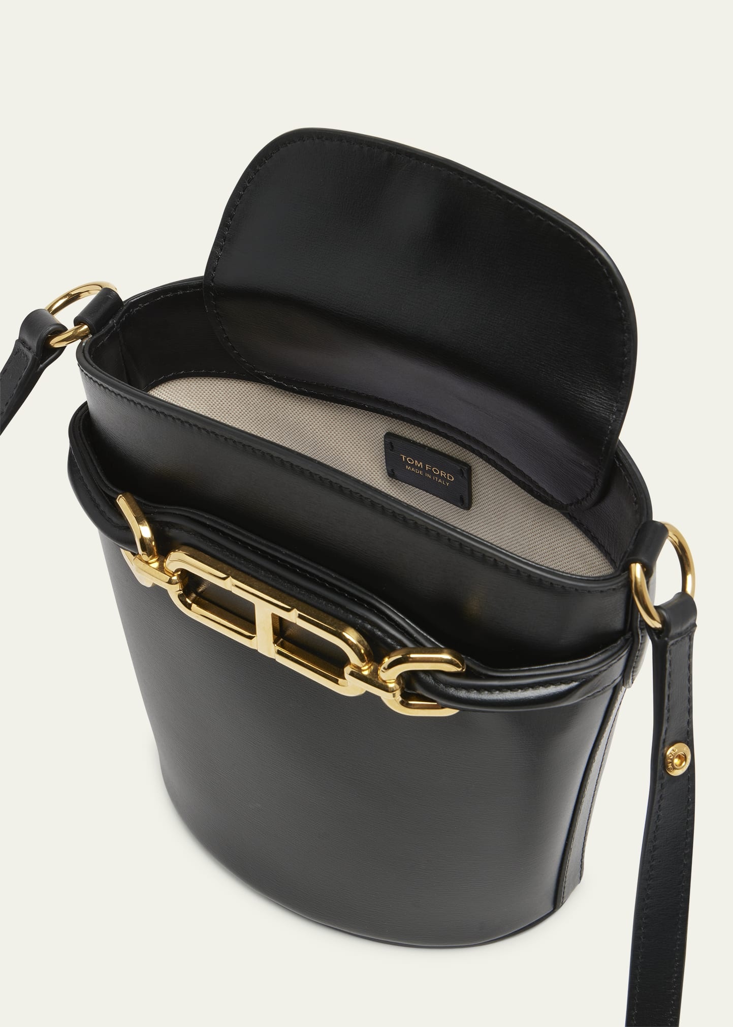 Whitney Small Bucket Bag in Leather - 4