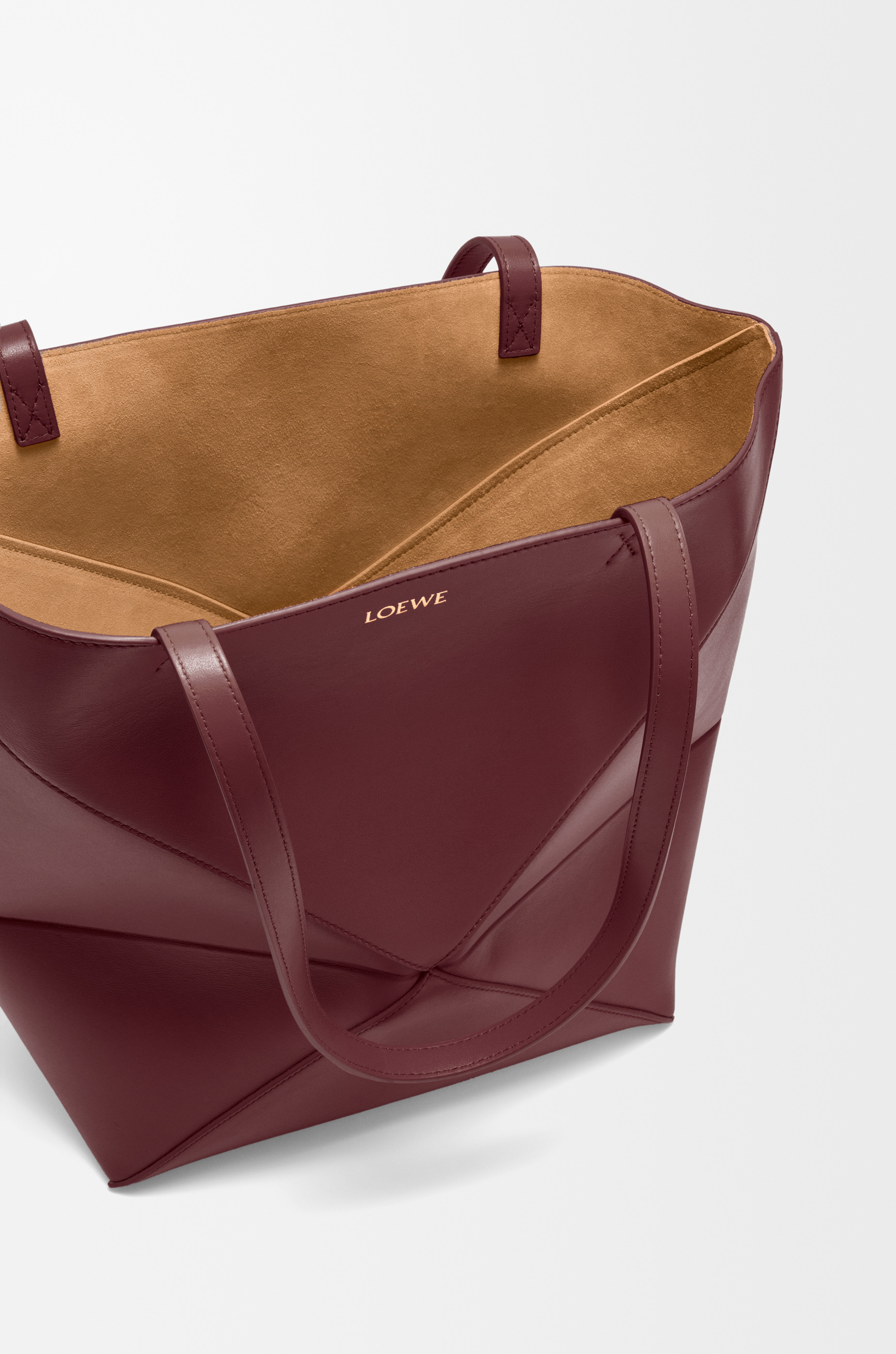 Puzzle Fold Tote in shiny calfskin - 9
