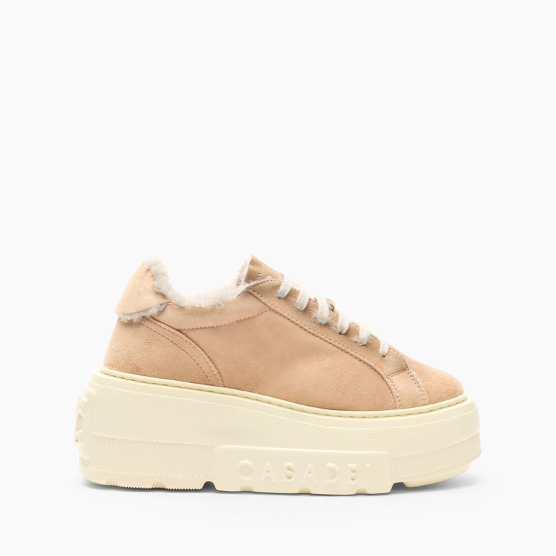 Nexus Sneaker 1