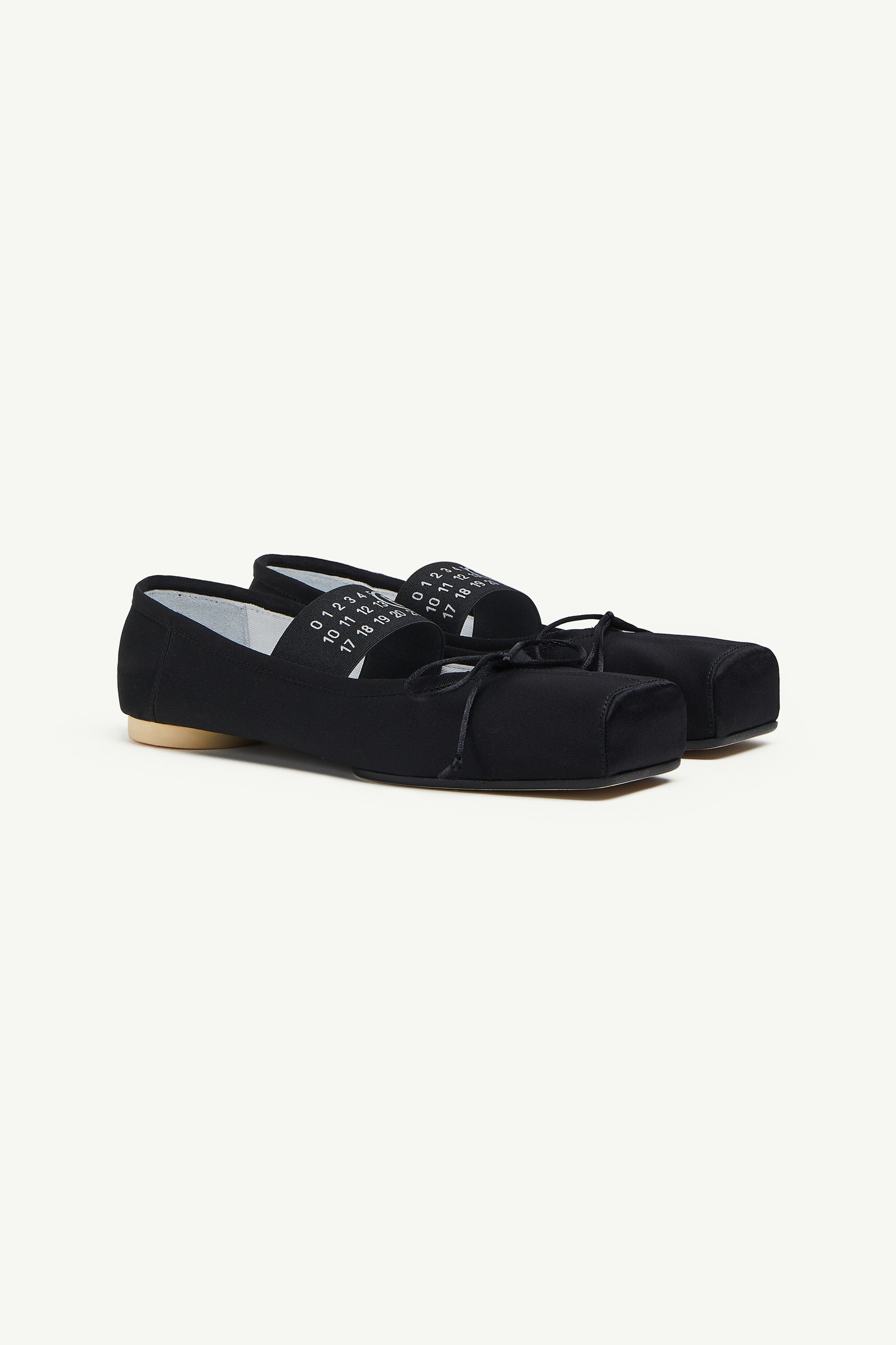 Ballet shoe - 2