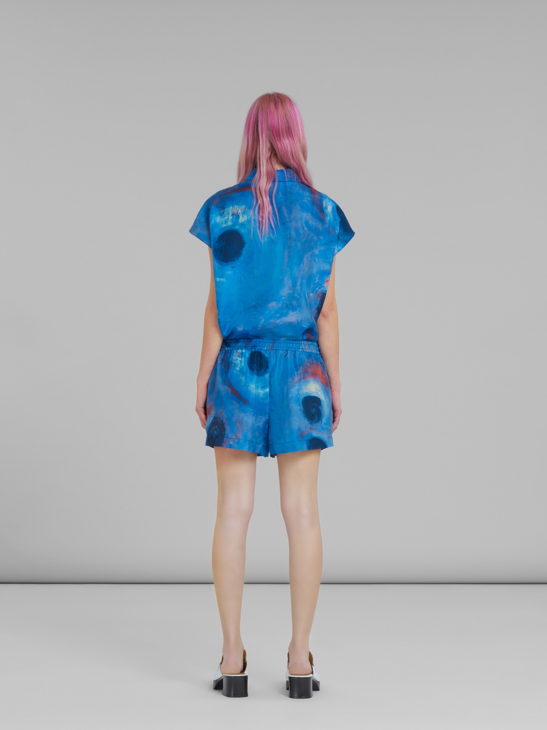 ELASTICATED SILK SHORTS WITH BUCHI BLU PRINT - 3