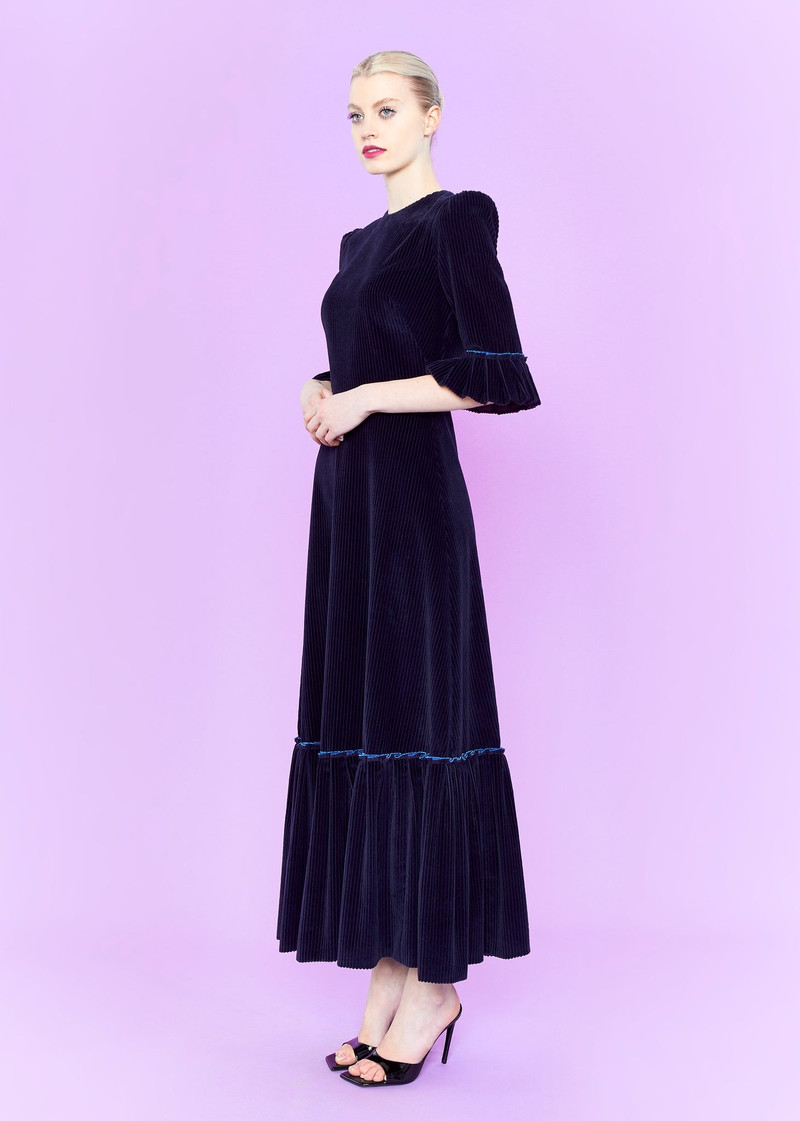 THE CORDUROY FESTIVAL DRESS 3