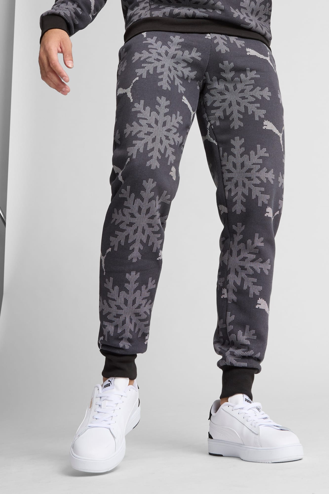 ESS+ Logo Lab Men's Winter Pants - 3