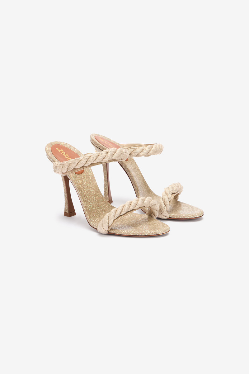 Sandals With Braiding 2