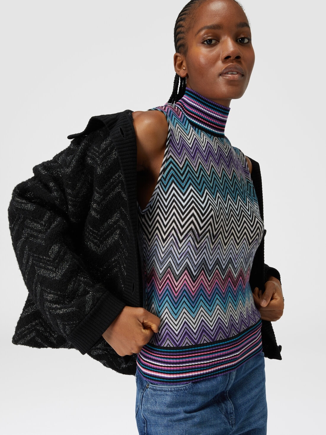 Sleeveless turtleneck top in zig zag wool - 4