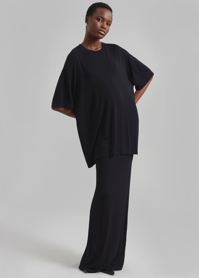 Ella Boxy Tee - Black 3