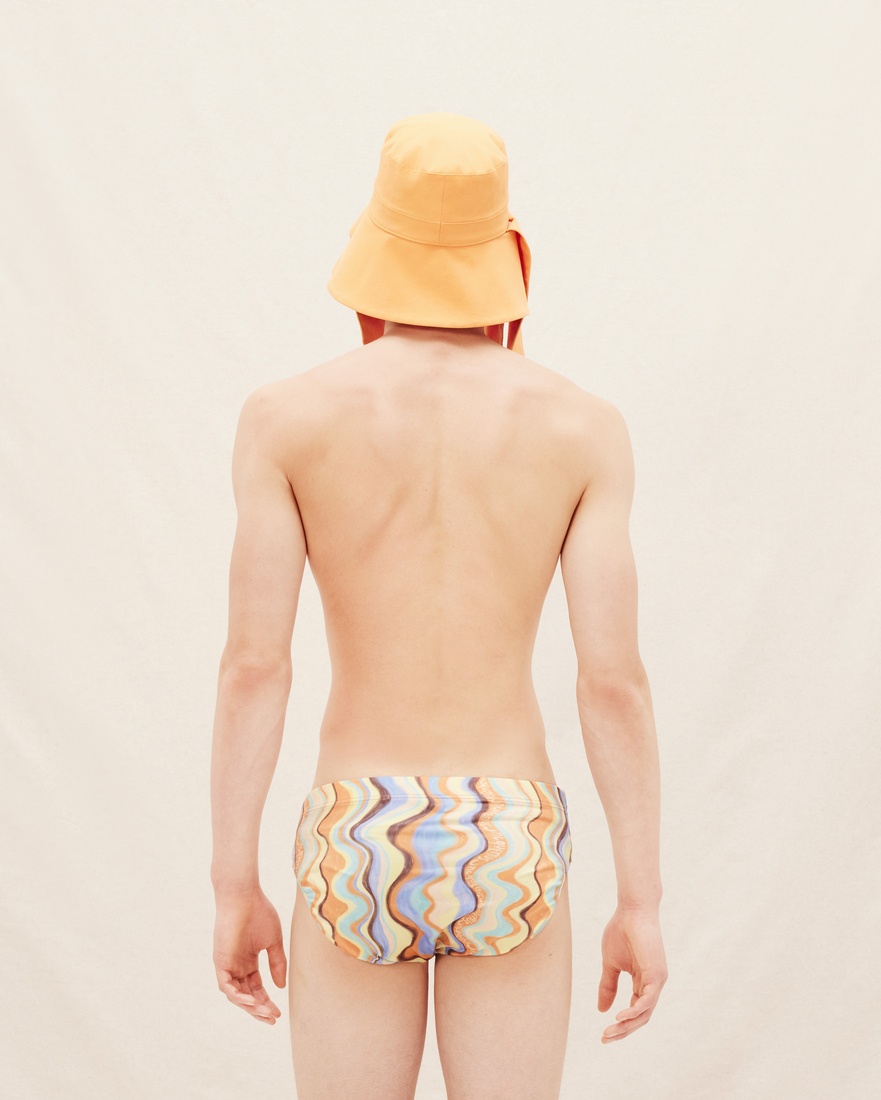 Le slip de bain - 3
