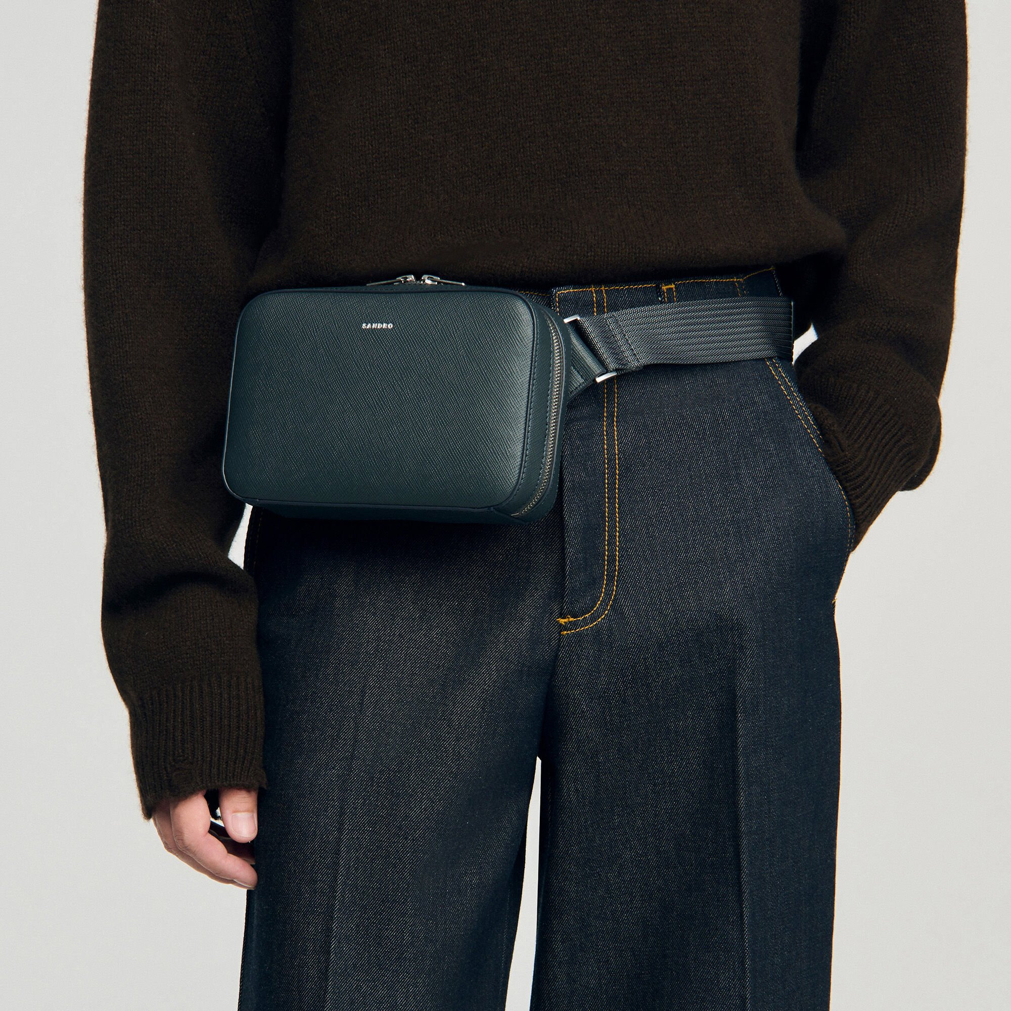 SMALL RECONSTITUED LEATHER BAG - 4