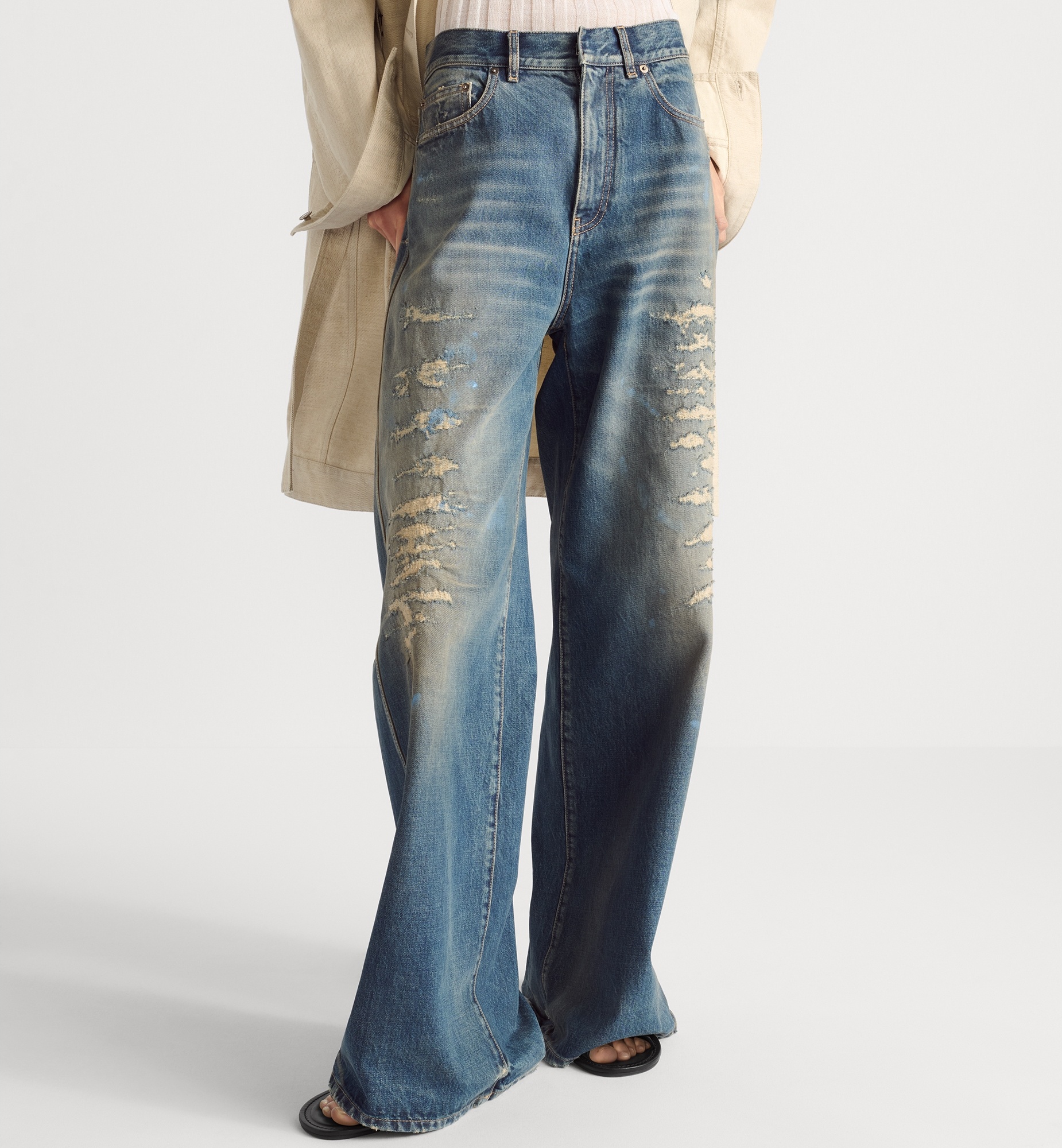 Flared Jeans - 3
