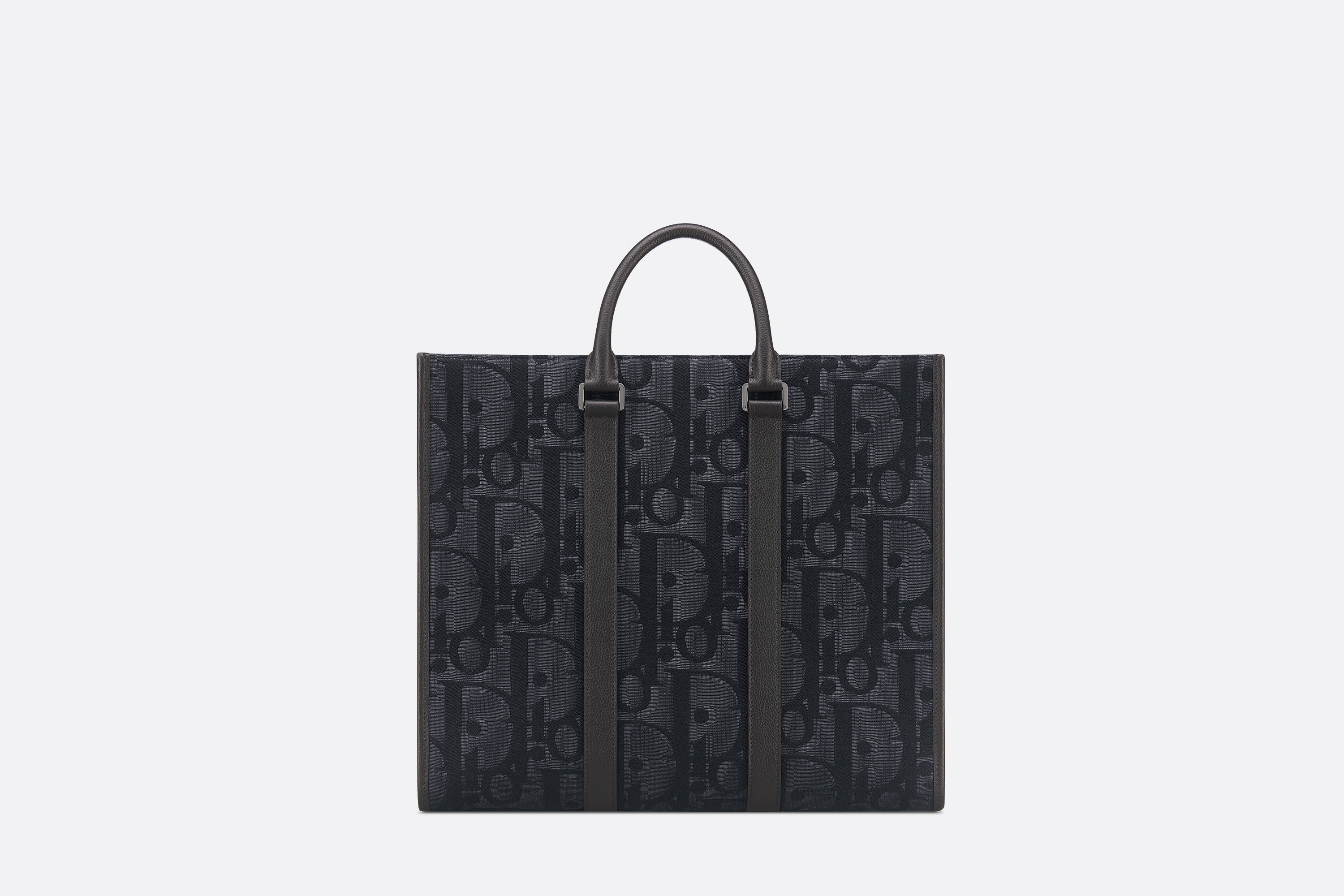 【無料郵送/関税込/正規品】 Dior East-West Tote Bag With Stra Dior East-West Tote Bag | REVERSIBLE
