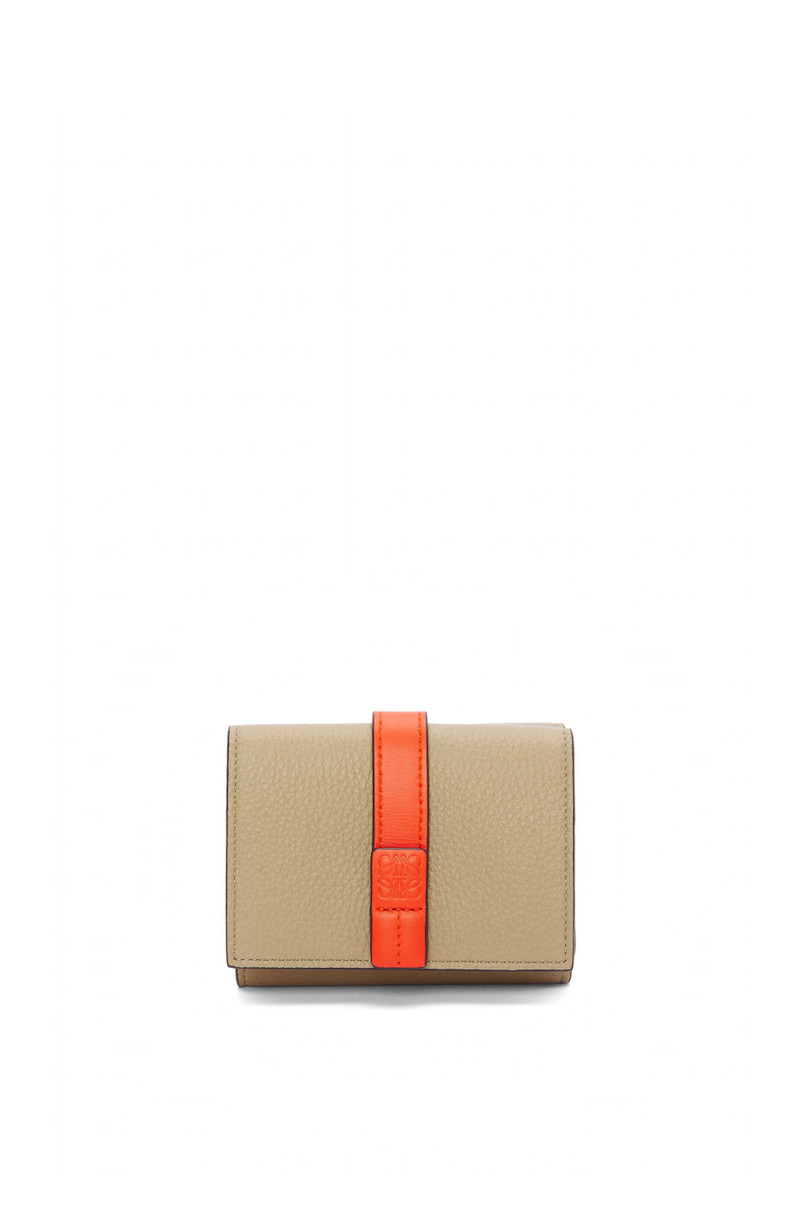 Trifold wallet in soft grained calfskin - 1