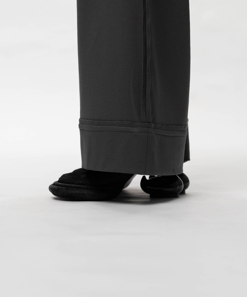 Inside-out Pants 16
