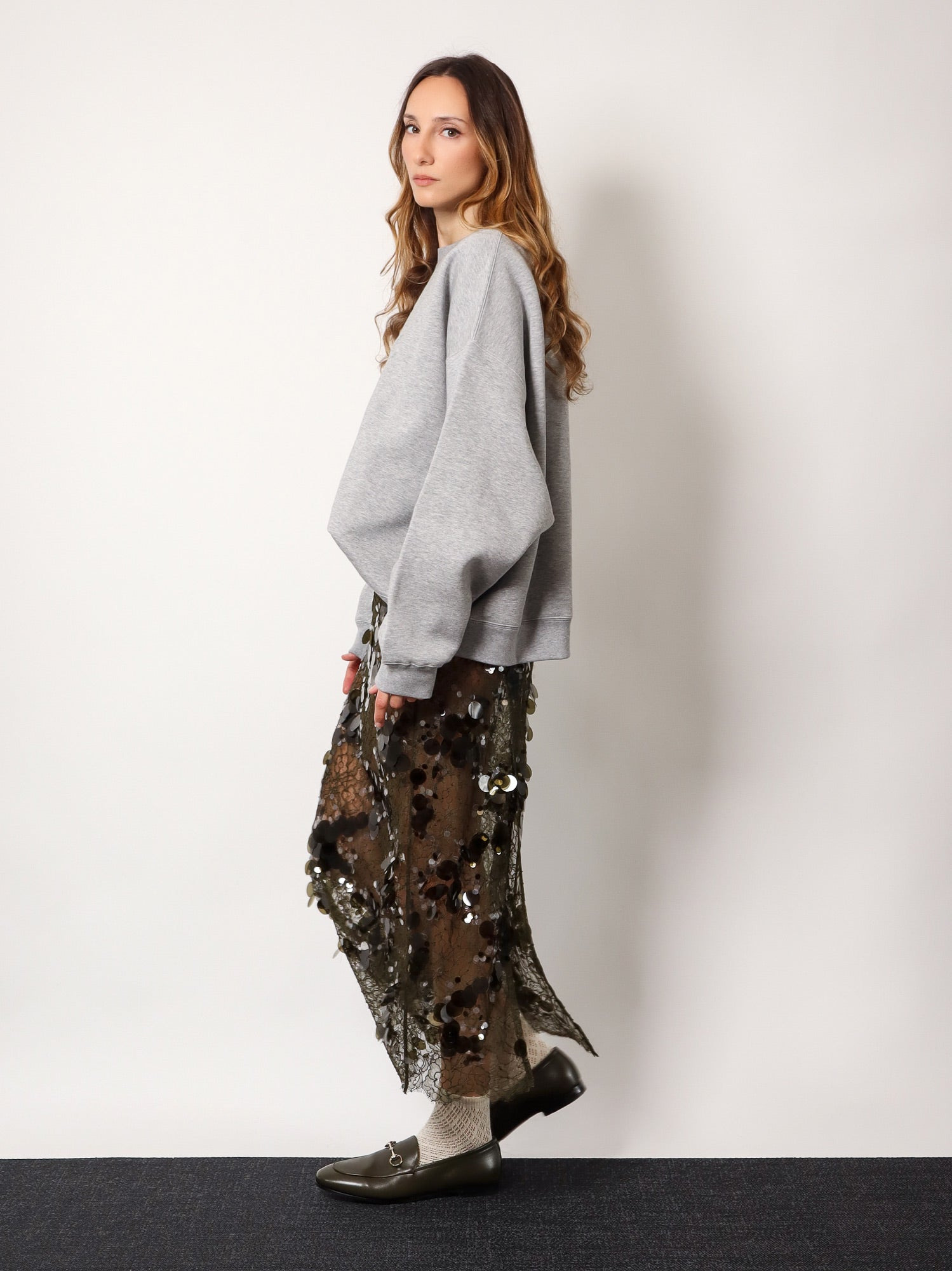 Laces Skirt With All-Over Sequins - 2