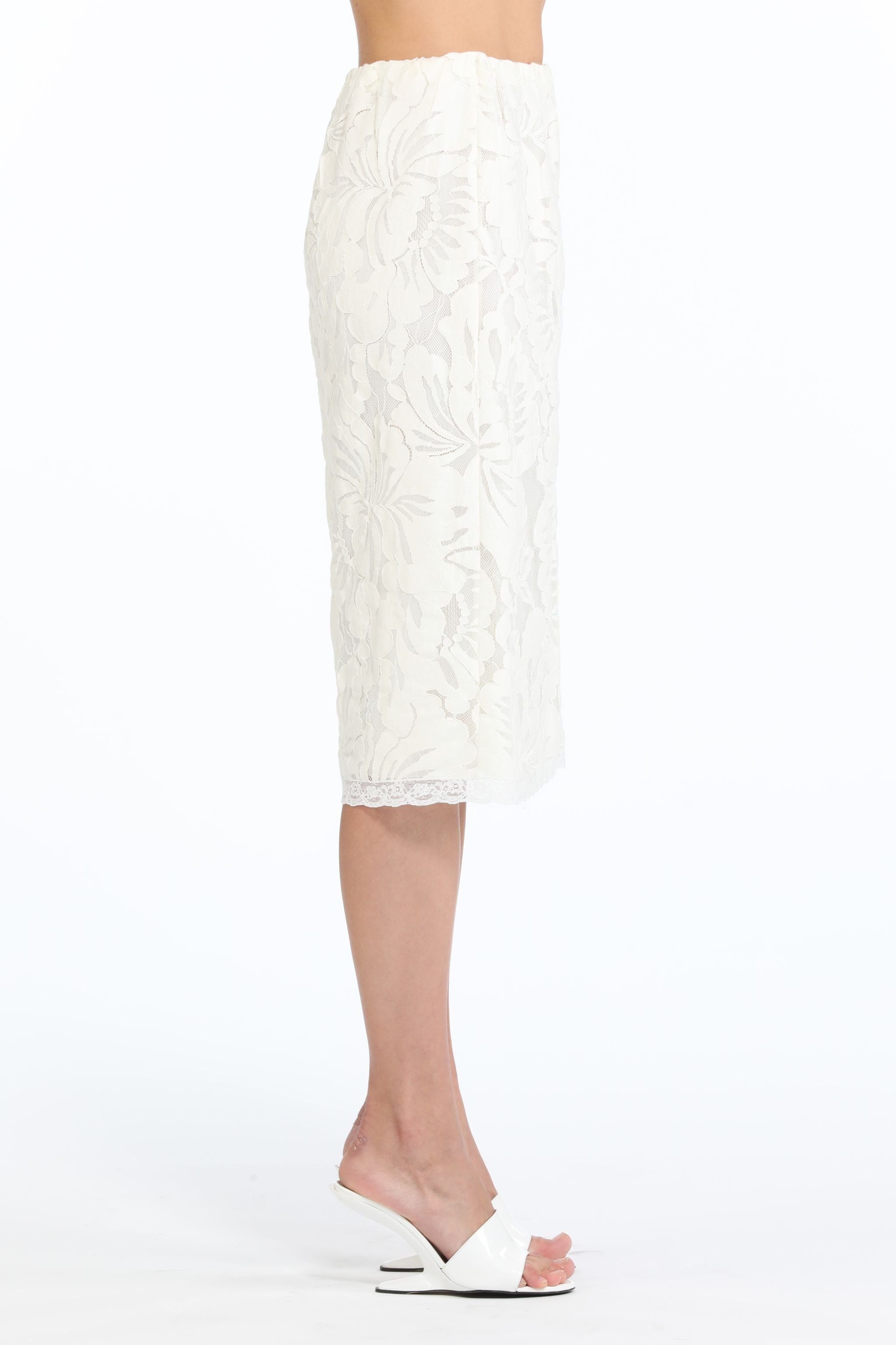 FLORAL-APPLIQUÉ SKIRT - 3