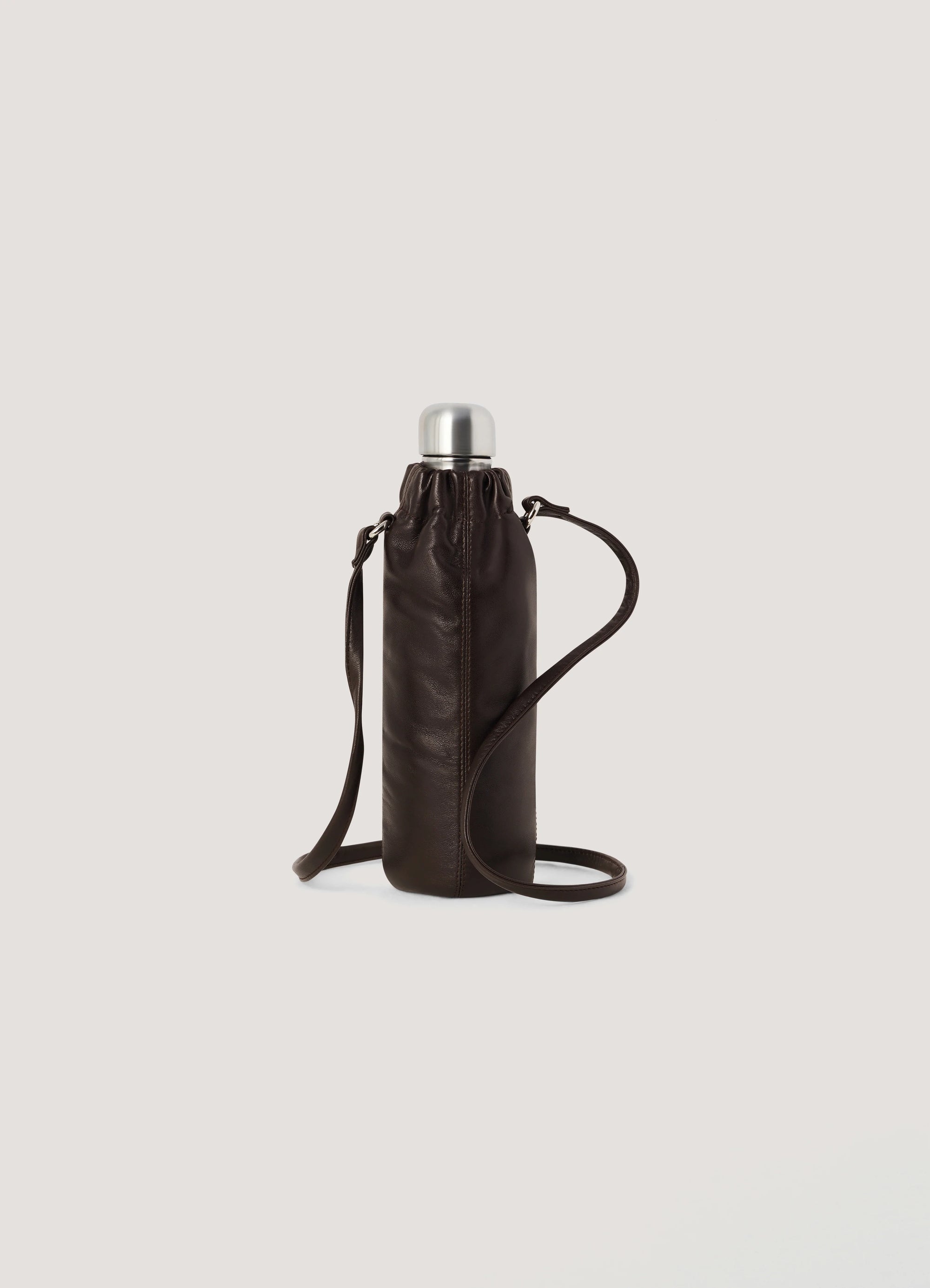 MEDIUM WATER BOTTLE-CARRIER
SOFT NAPPA LEATHER - 1