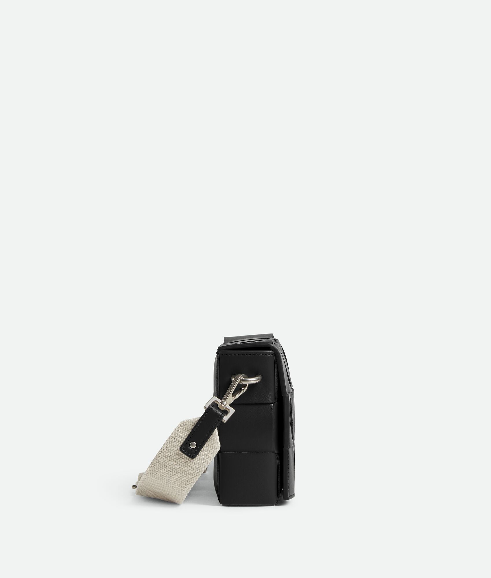 Cassette With Versatile Strap - 4